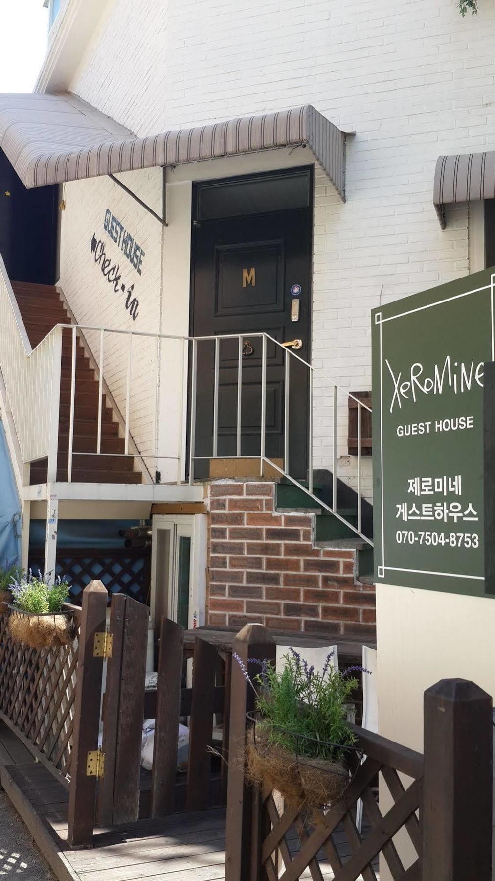 Xeromine Guesthouse Itaewon Сеул Экстерьер фото